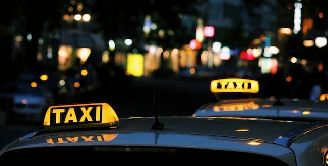 Taxi